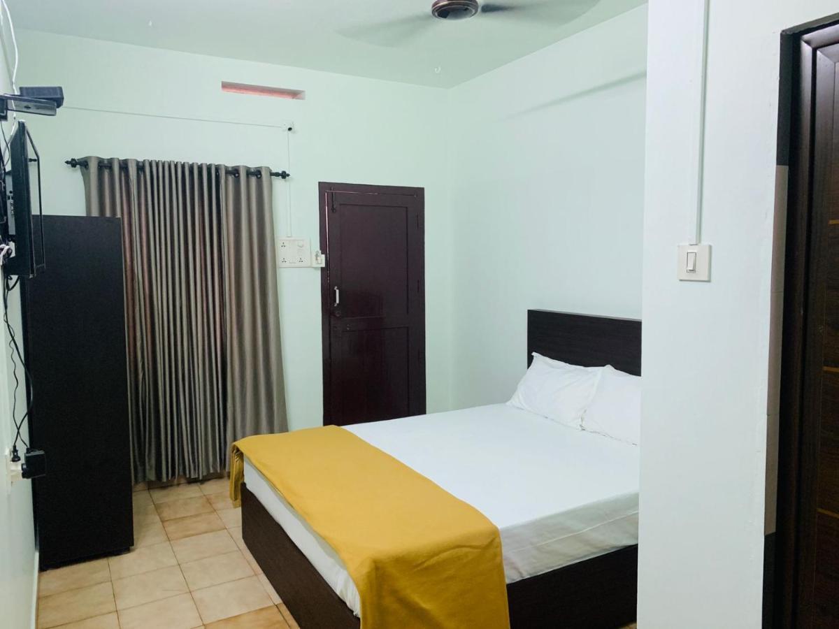 Hotel Apsara Residency Perintalmanna Zewnętrze zdjęcie