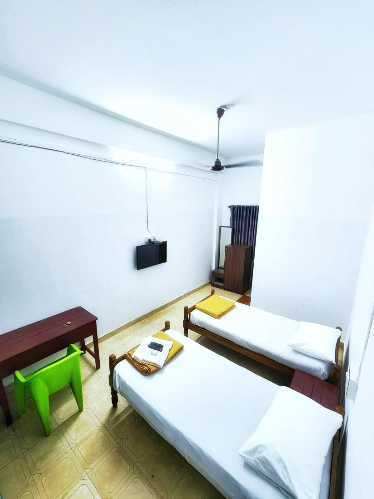 Hotel Apsara Residency Perintalmanna Zewnętrze zdjęcie
